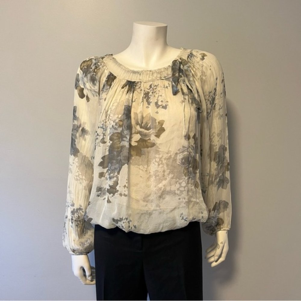 Cosmo Gray Cream Floral Peasant Blouse Top Size S